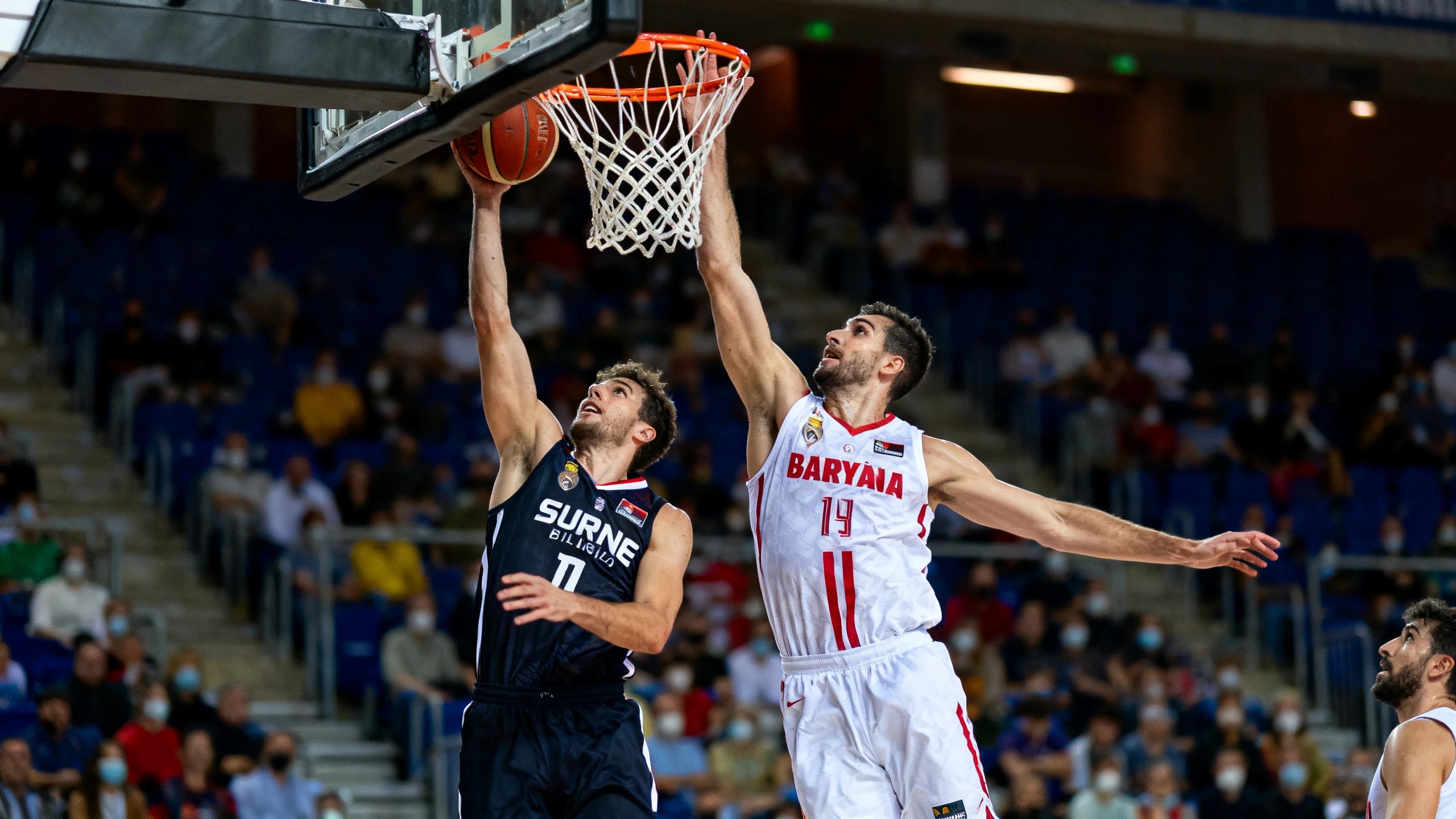 In Miribilla, the score is 42-41: a series of mistakes and controversial moments at the end of the second quarter RUSSPAIN.com