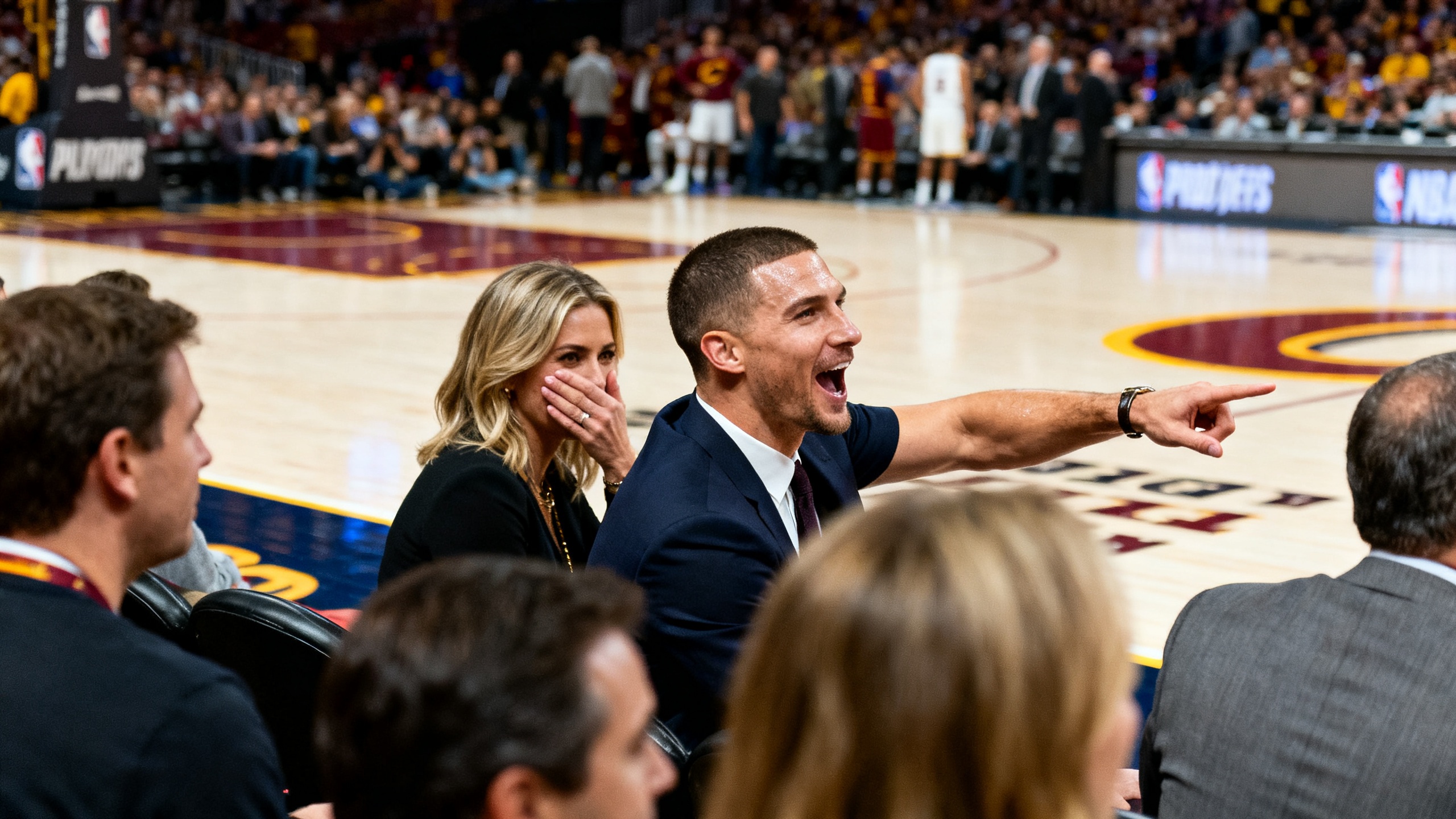 An unexpected moment with Kelce and Swift in the stands in Cleveland RUSSPAIN.com