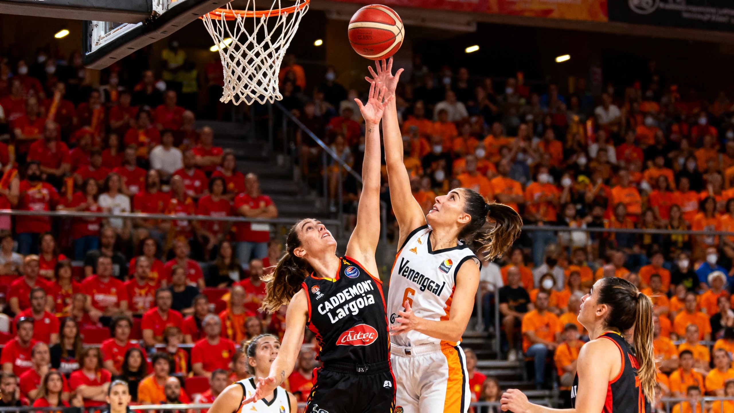 The deciding series of the Women's Endesa League remains evenly matched RUSSPAIN.com