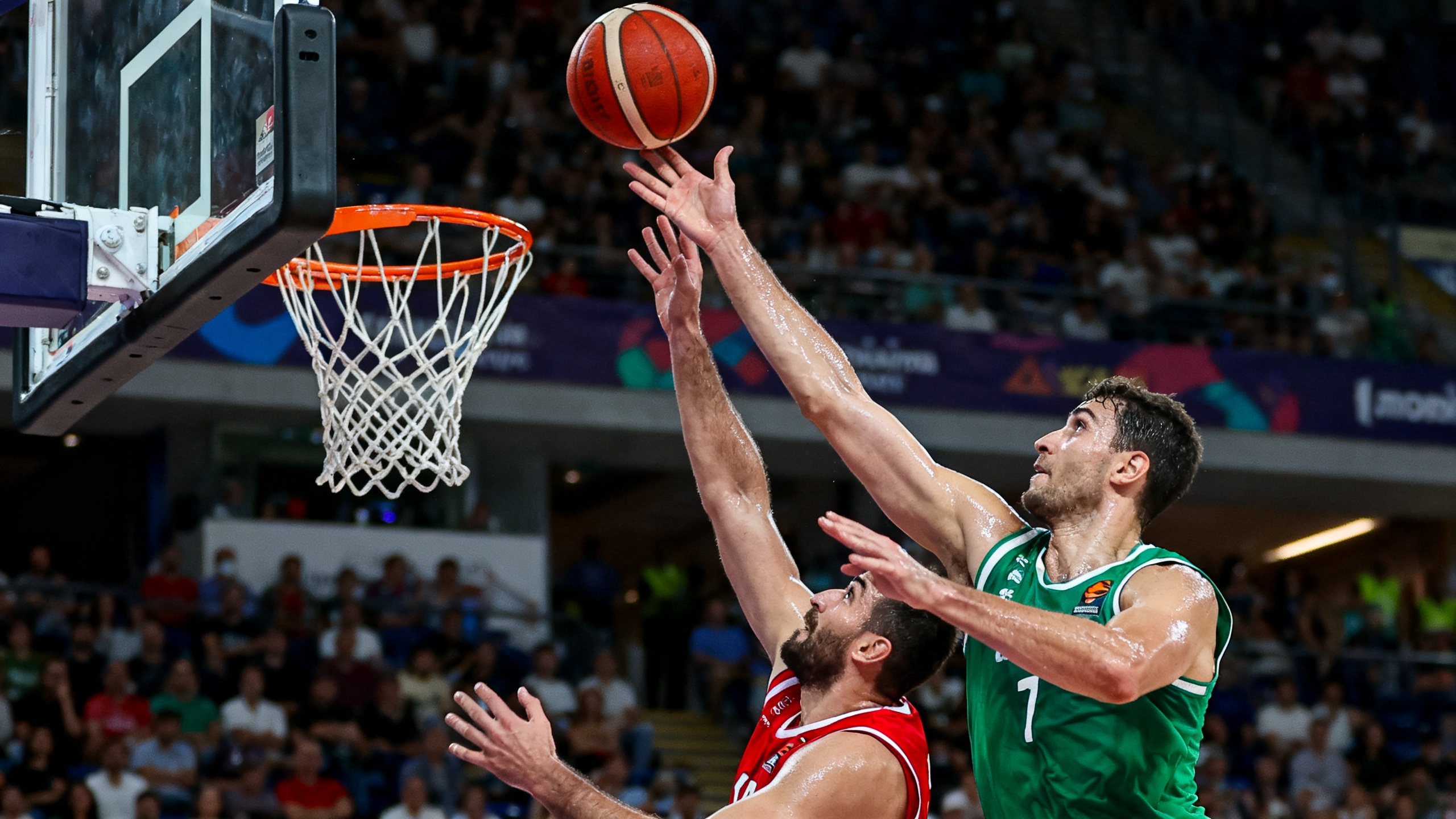 Two overtimes, disqualifications and controversial decisions in the Greek League RUSSPAIN.com