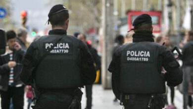 Dos mossos d'Esquadra, en una imagen de archivo. MASSIMILIANO MINOCRI