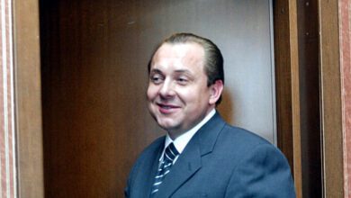 ...бывший гражданский муж певицы Лолиты Милявской — бизнесмен Арнольд Спиваковский