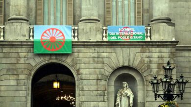 650000 испанских цыган празднуют свой день. Ромал 10 млн по всему миру