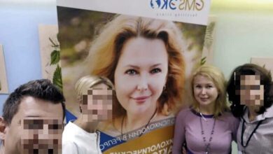 Ольга, мать убитой Каролины. Её бизнес - воспроизводство человечества через "спиритическую беременность"