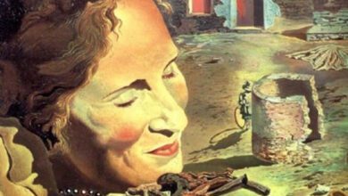 Сальвадор Дали. Портрет Галы с двумя ребрышками ягненка, балансирующими на ее плече