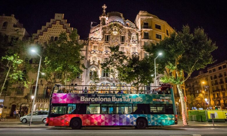 В Барселону возвращается ночной туристический автобус