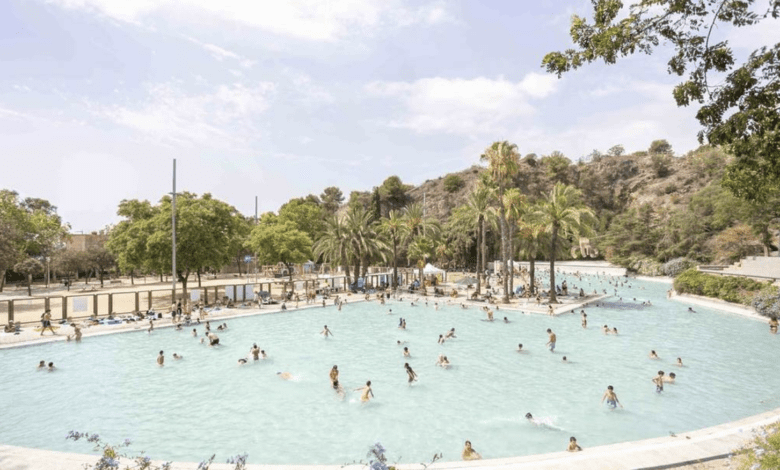 В Барселоне открылся бассейн в парке Creueta del Coll
