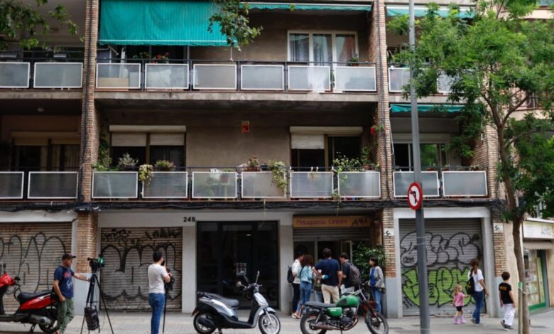 В Барселоне две сестры не смогли смириться с выселением