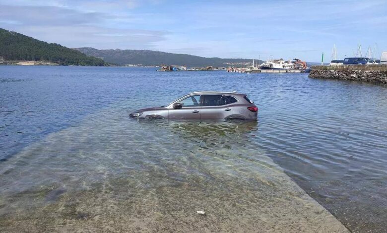 Машину семьи из Мурсии смыло в море