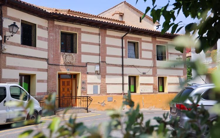 Центр для содержания несовершеннолетних мигрантов в Испании хуже концлагеря