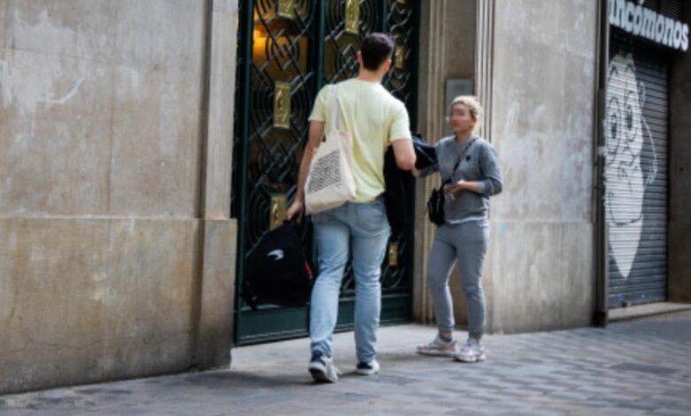 Россияне контролируют большую долю нелегальной туристической аренды в Барселоне