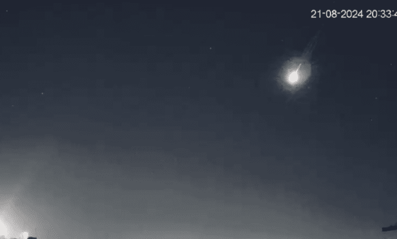 Огненный шар пролетел над севером Севильи и Уэльвы