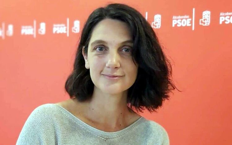 Советницу Санчеса могут обвинить в утечке в прессу личных данных Лобато