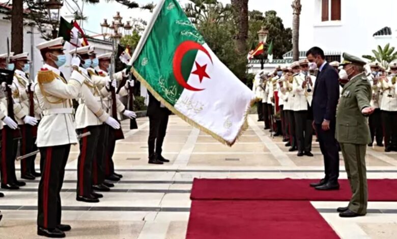 Алжир снимает ограничения на торговлю с Испанией