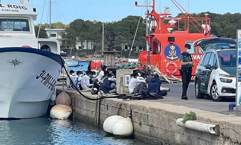 На Балеарских островах проведут медицинские тесты для определения возраста мигрантов