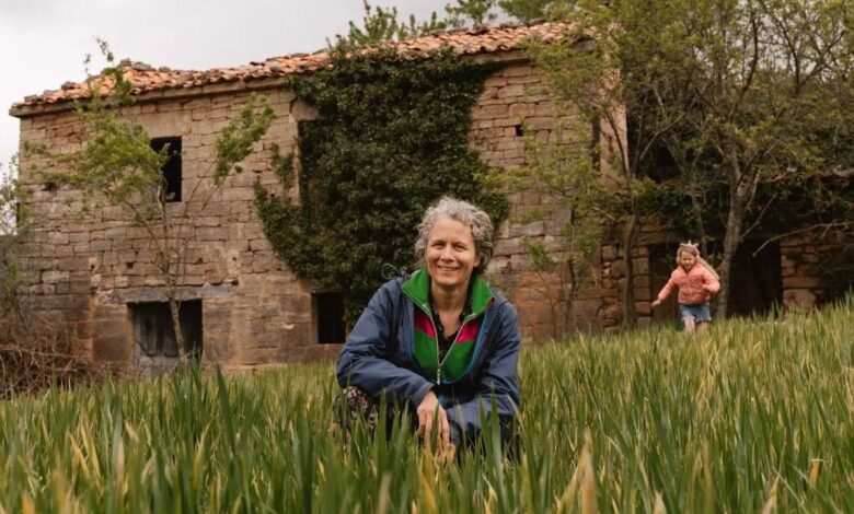 Голландцы вдохнули жизнь в заброшенную деревню в Бургосе