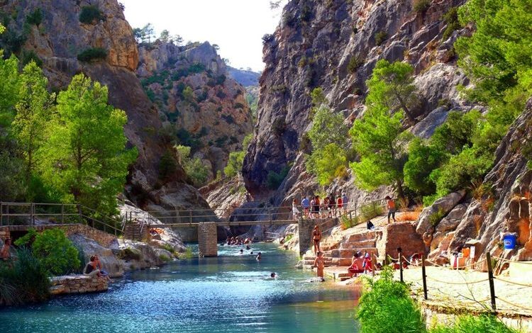 Море похолодало? Лучшие термальные источники и СПА в Испании. Начало