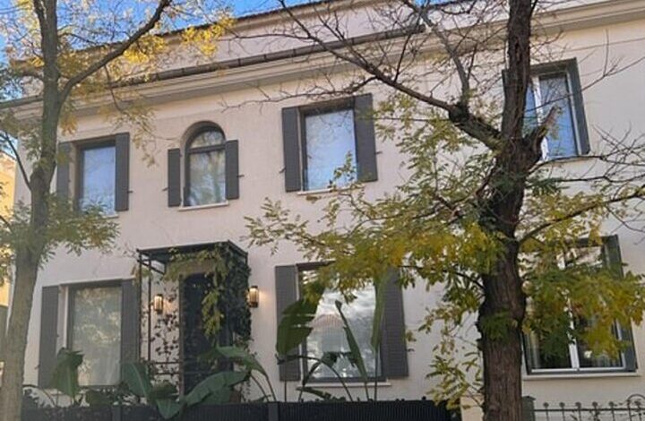 Экс-супруга Джонни Деппа купила дом в Мадриде за 1,5 млн евро