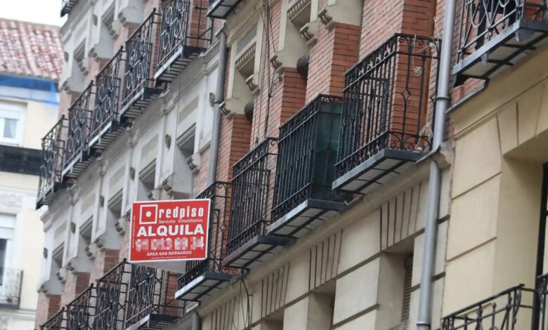 Агентства в Мадриде и Барселоне соглашаются на дискриминацию арендаторов-иностранцев