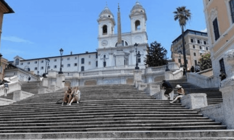 Туристка из Испании погибла в Риме у Испанской лестницы