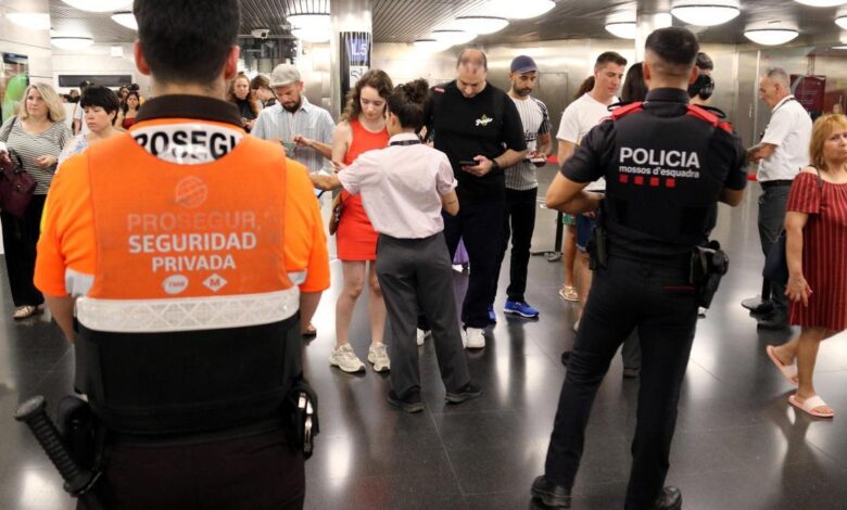 Массовый рейд против карманников в Барселоне