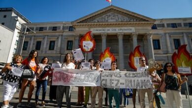 Жильцы трех домов в Мадриде обвиняют владельцев в давлении ради выселения