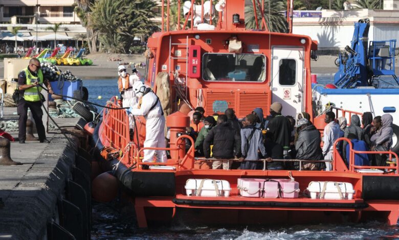 Глава системы приёма беженцев в Испании подала в отставку