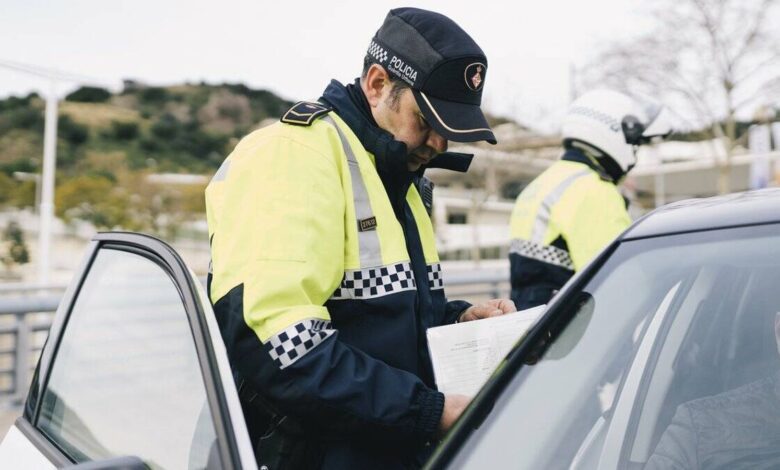 В Барселоне стартовала масштабная проверка мотоциклистов: штрафы до 500 евро