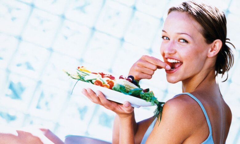 Expertos españoles explican cómo la dieta baja en FODMAP ayuda a aliviar la hinchazón abdominal y el malestar intestinal