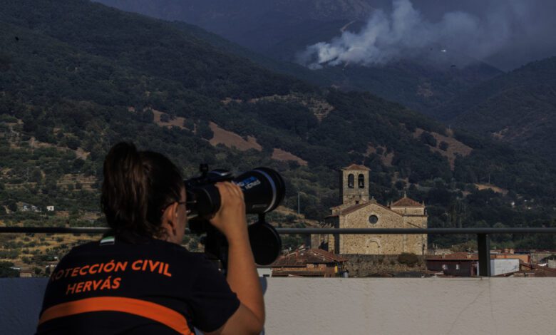 Las autoridades de España desmienten afirmaciones sobre incendios intencionados: solo un tercio de los fuegos son provocados