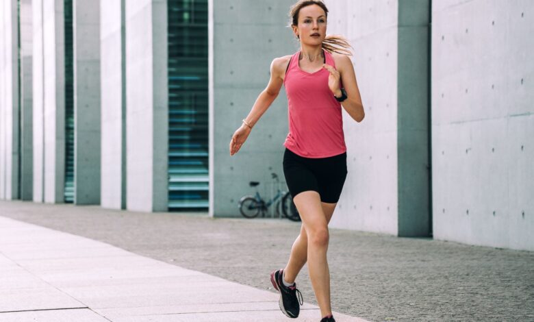 Expertos españoles en salud proponen una caminata efectiva de 30 minutos, más beneficiosa que los tradicionales 10 000 pasos al día