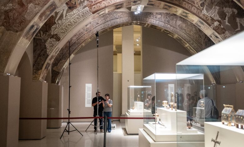 Каталония и Арагон спорят о возвращении фресок из монастыря Сихена