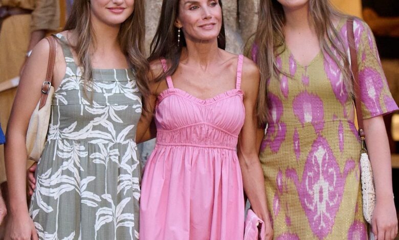 Royal Family Wardrobe in Mallorca: Which Spanish Brands Do Queen Letizia and Her Daughters Prefer in 2025?
