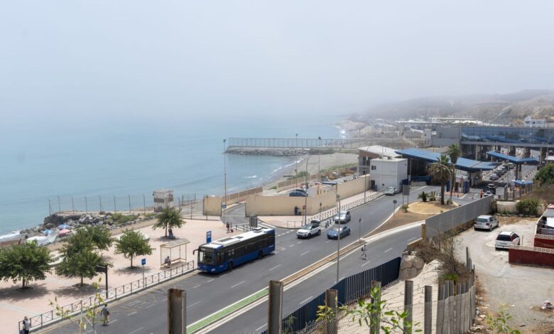 Испанца задержали на границе с Сеутой с крупной партией гашиша в автомобиле