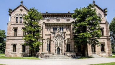 Дворец Собрельяно в Кантабрии: неоготический шедевр