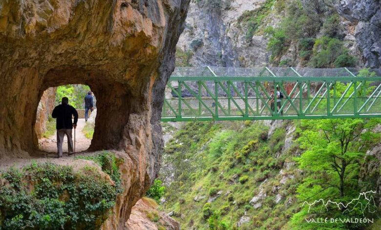 Маршрут Карес в горах Пикос-де-Эуропа: путеводитель по тропе с 71 туннелем и головокружительными видами