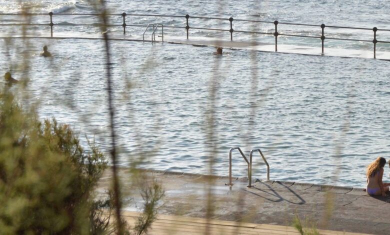 На Тенерифе нашли бесплатную альтернативу пляжам для спасения от жары: природные бассейны с Голубым флагом в Бахамаре.