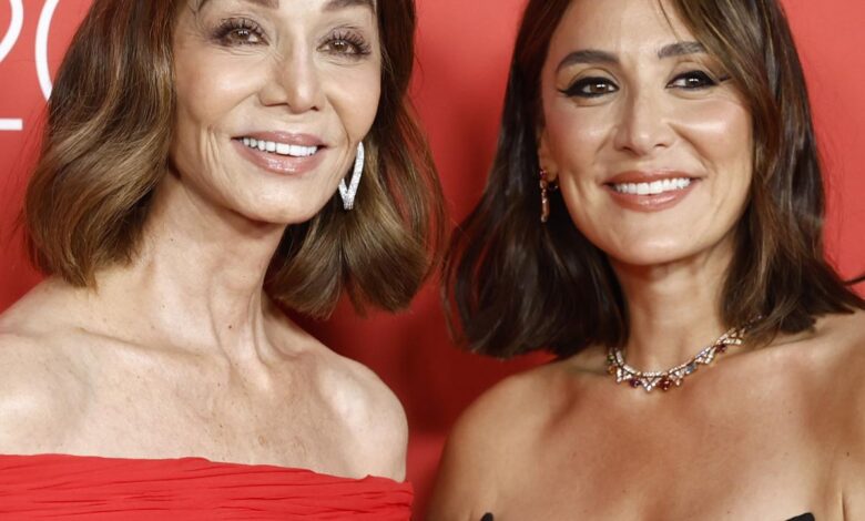 Модные параллели в Испании: как Тамара Фалько и Исабель Прейслер копируют стиль королевской семьи