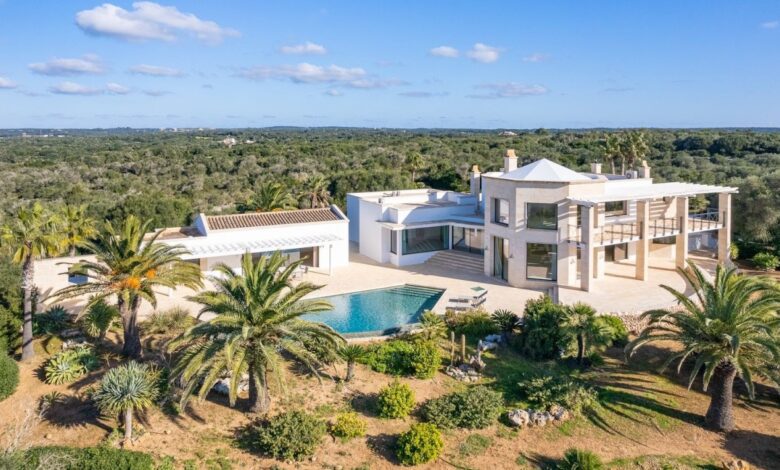Buying Luxury Villas in Menorca: Market Features and Nuances