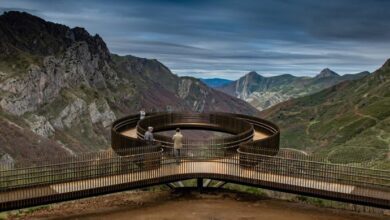 Π ΠΡΡΡΡΠΈΠΈ ΠΎΡΠΊΡΡΡ ΡΠ½ΠΈΠΊΠ°Π»ΡΠ½ΡΠΉ ΡΠΌΠΎΡΡΠΎΠ²ΠΎΠΉ ΠΏΡΠ½ΠΊΡ Ρ ΠΏΠ°Π½ΠΎΡΠ°ΠΌΠΎΠΉ ΠΈ ΠΌΡΠ·ΡΠΊΠ°Π»ΡΠ½ΡΠΌ ΡΡΡΠ΅ΠΊΡΠΎΠΌ