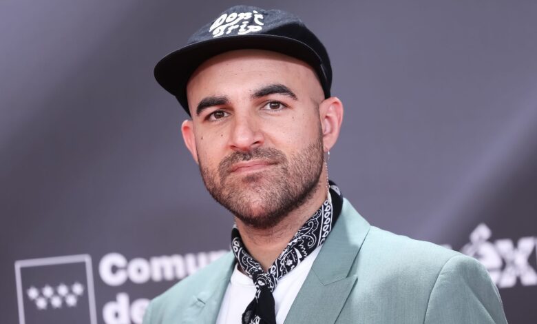 Neurologist on Nil Moliner’s Facial Paralysis: Causes and Prognosis for the Singer