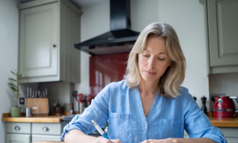 Neurobiologist Emily Macdonald: Excessive Planning Hinders Achieving Goals