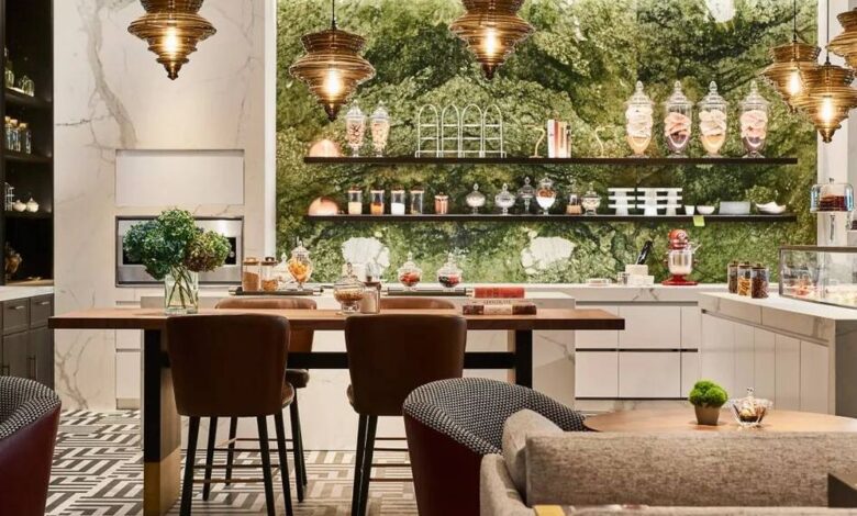 A Unique Patisserie with Signature Desserts by a French Chef Opens in Madrid