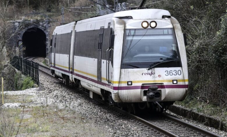 Renfe permite cambiar billetes por fuertes lluvias en Cataluña y Valencia