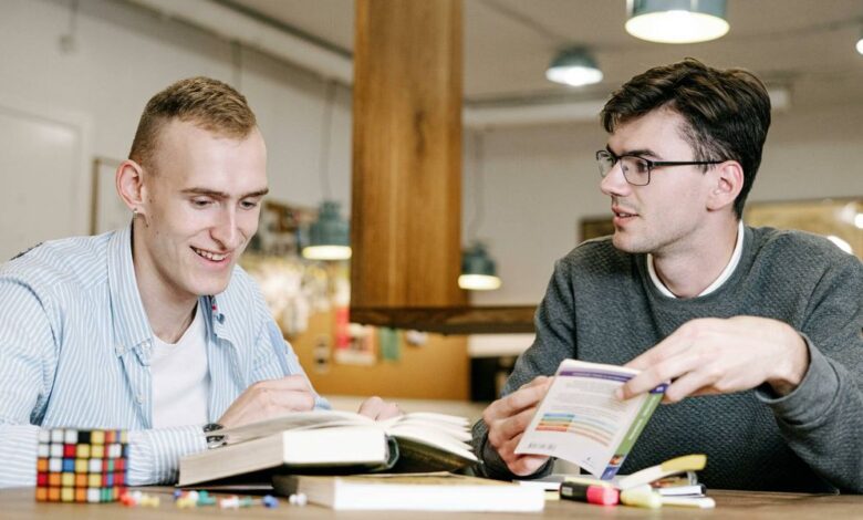 Madrid Promises Up to 400 Euros Reimbursement for Young Working Students’ Education