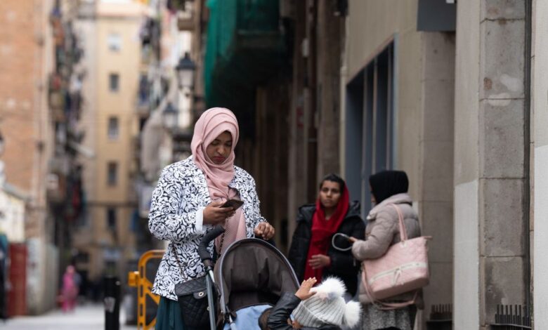 Vox exige prohibir el uso del velo islámico en espacios públicos de Madrid