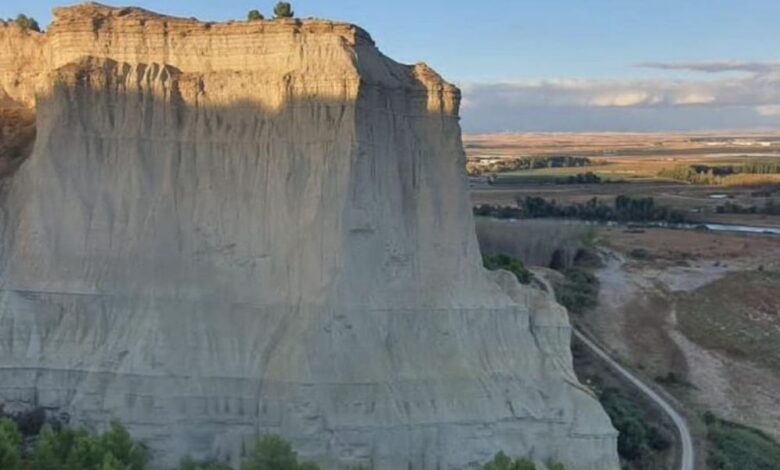 El desfiladero de Peñalén en Navarra: un lugar único con vistas impresionantes y una historia rica