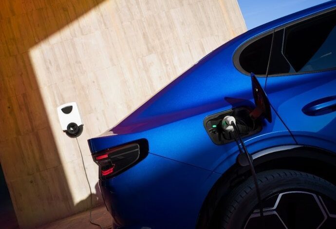 Ford y Octopus Energy amplían el acceso a estaciones de carga para coches eléctricos