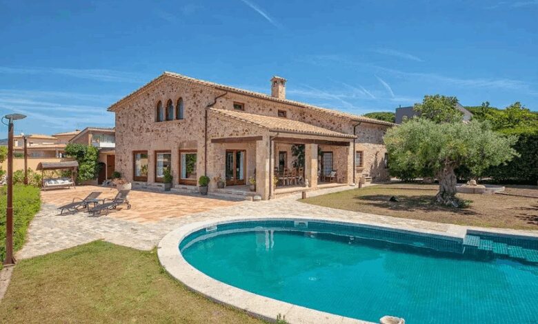 España modifica las reglas para legalizar construcciones sin licencia por prescripción