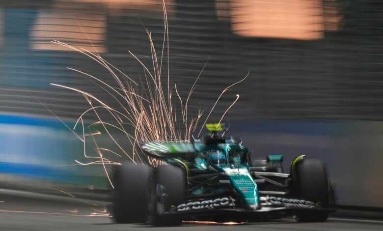 Гран-при Формулы-1 в Сингапуре проходит с участием испанских пилотов